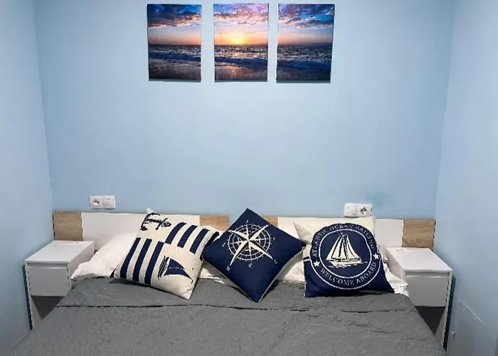 Sea View Апартаменти Торремолінос